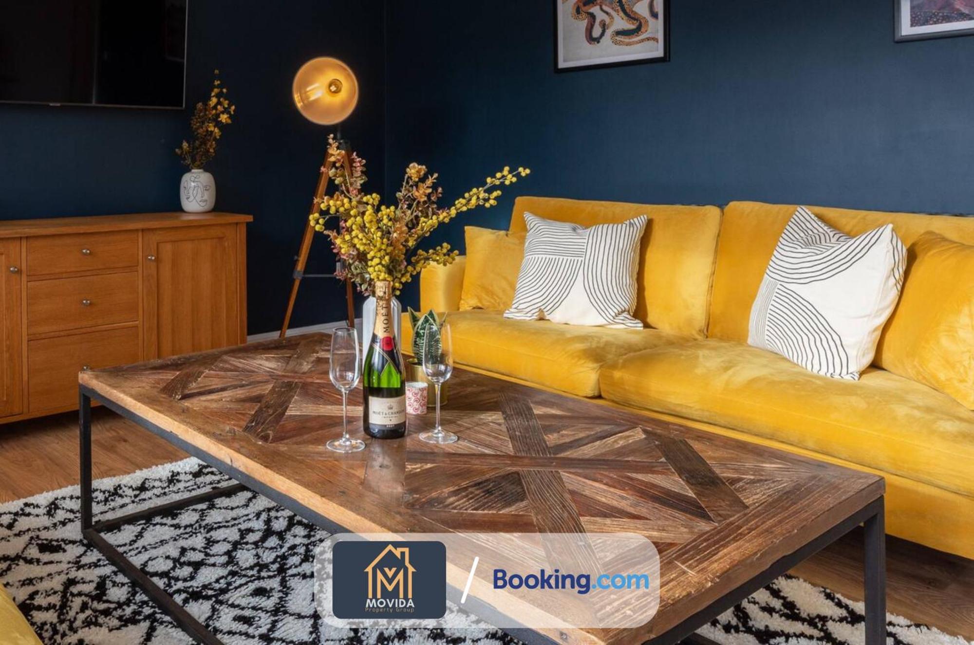 Central Elegant Three Bed Duplex By Movida Property Group Short Lets & Serviced Accommodation Harrogate Exterior foto