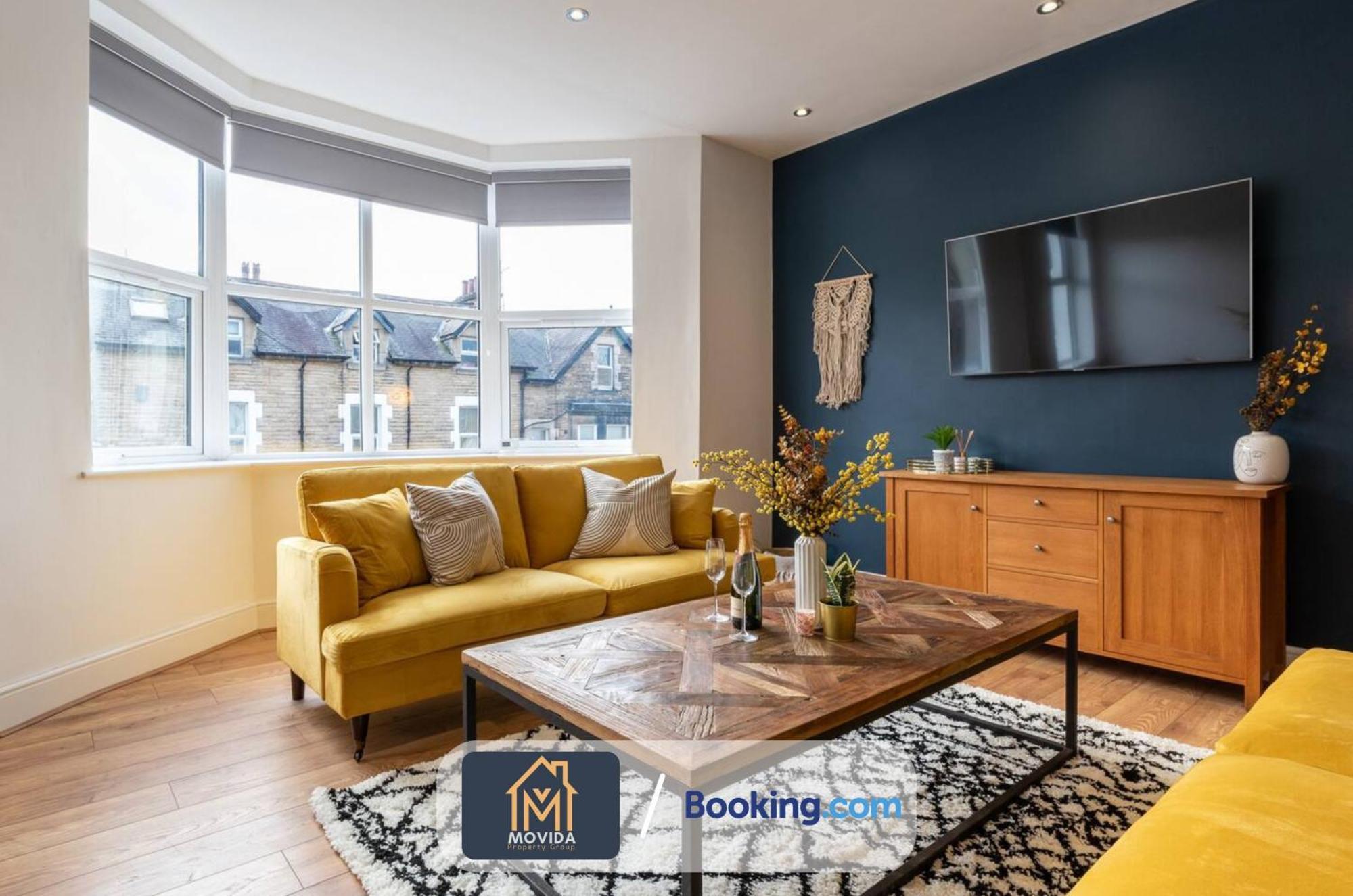 Central Elegant Three Bed Duplex By Movida Property Group Short Lets & Serviced Accommodation Harrogate Exterior foto